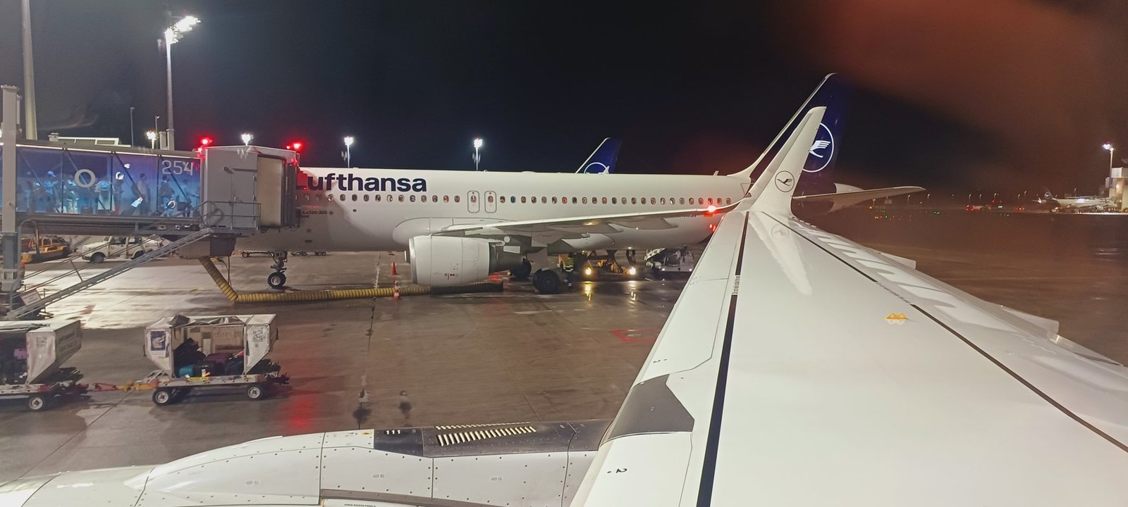 Embarque noturno para Atenas