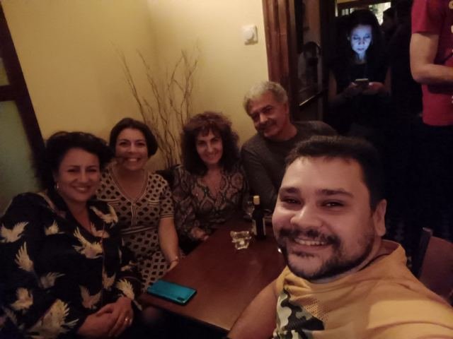 Noite de conversa com novos amigos