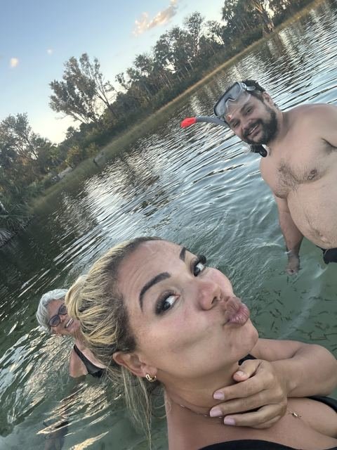 Selfie dentro da lagoa