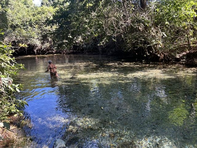 O Rio Azuis, conhecido como um dos rios mais curtos do Brasil